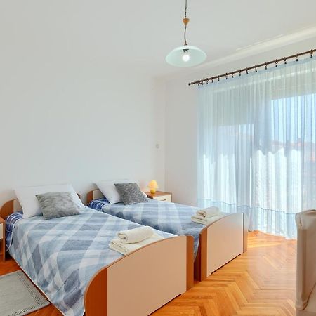 Apartment Christina プーラ エクステリア 写真