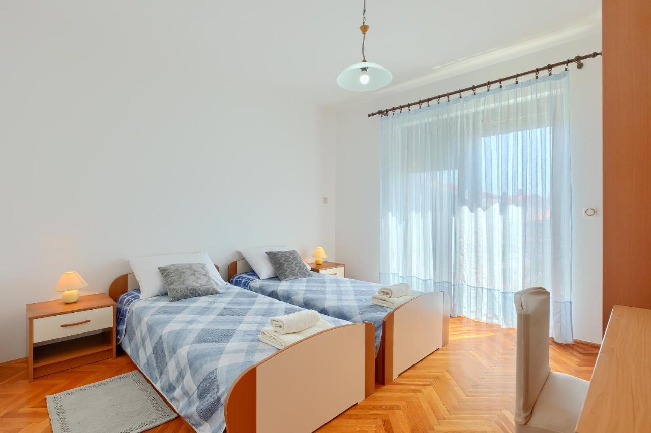 Apartment Christina プーラ エクステリア 写真